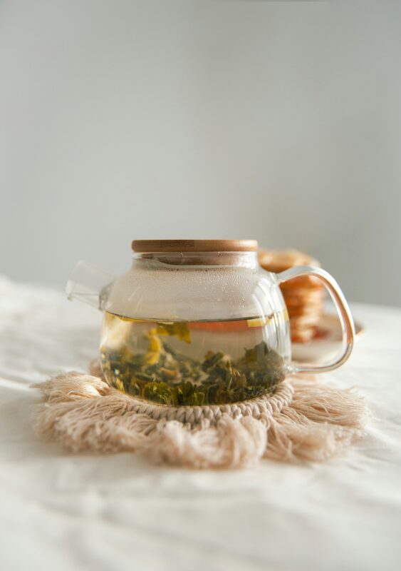The benefits of drinking herbal tea